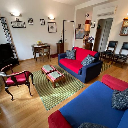 Appartamento Casa Sul Fiume ปาร์มา ภายนอก รูปภาพ