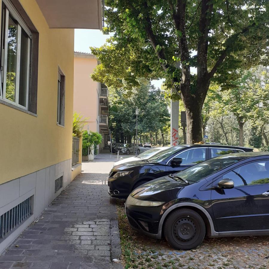 Appartamento Casa Sul Fiume ปาร์มา ภายนอก รูปภาพ